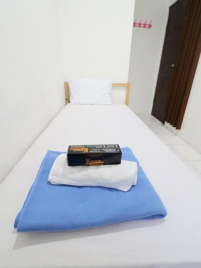 Kamar Keluarga Kalideres Jakarta Eksteriør bilde